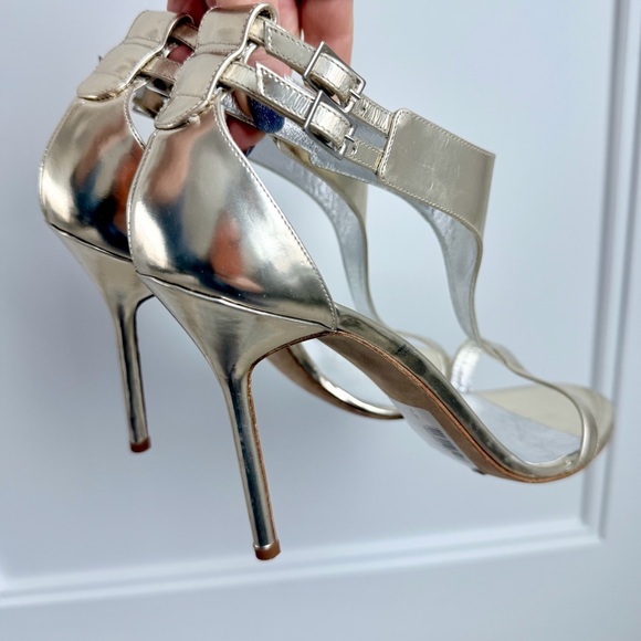 Manolo Blahnik T-strap Sandals 40 - Picture 7 of 9